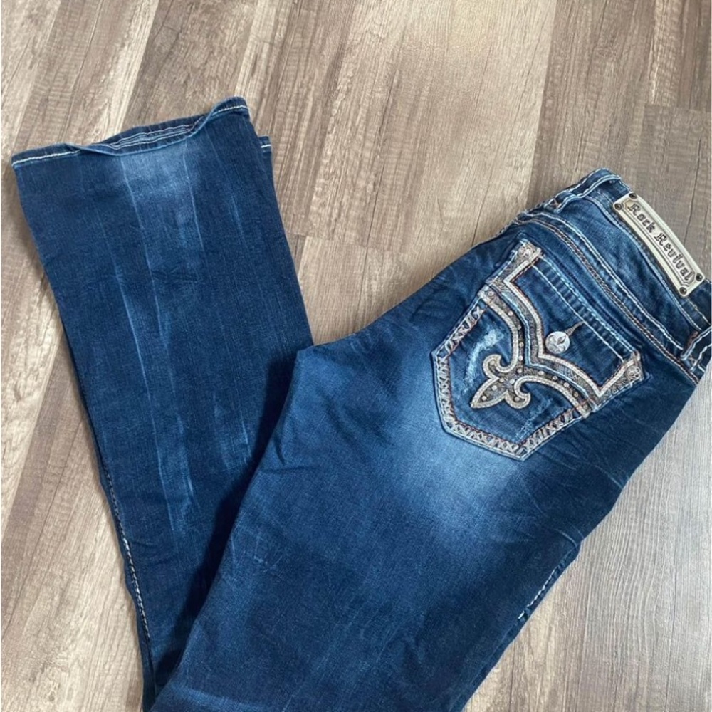 Rocks never worn